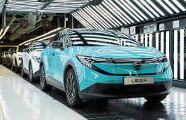 Nissan LEAF 52kWh, 2026, production line at Sunderland